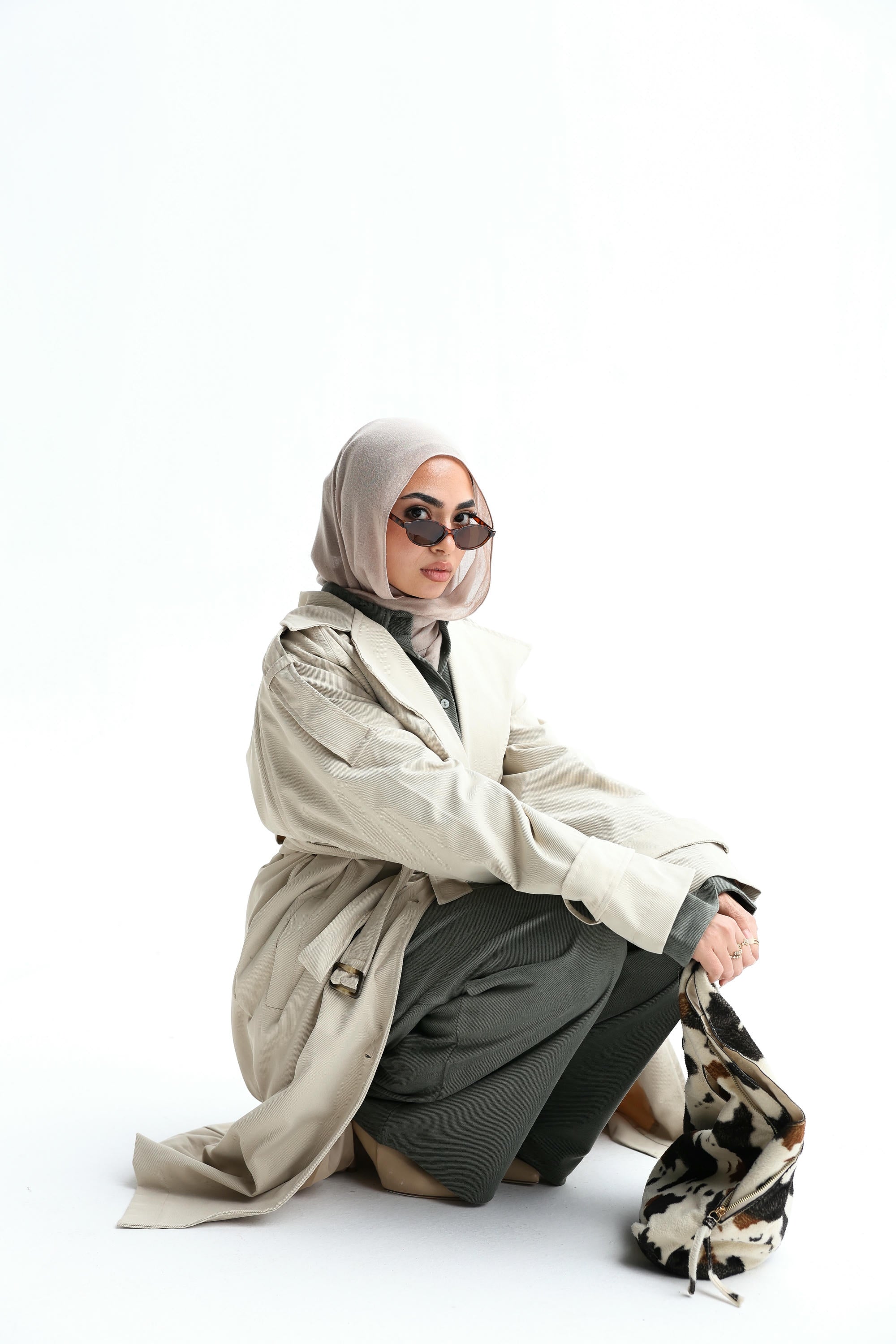 Trendy trench coat in beige