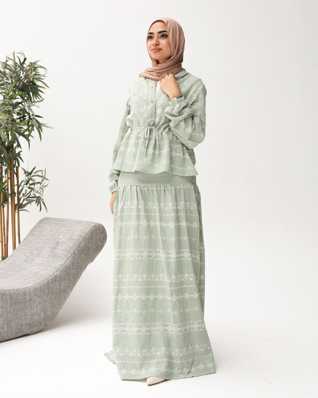 Embroidered Skirt Set in Mint green