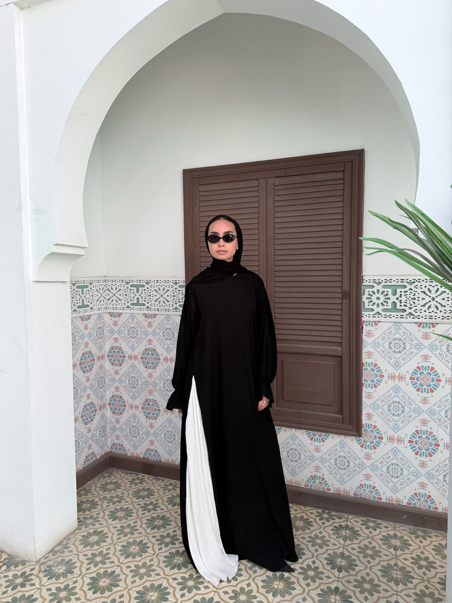 Noir Taraweh Abaya