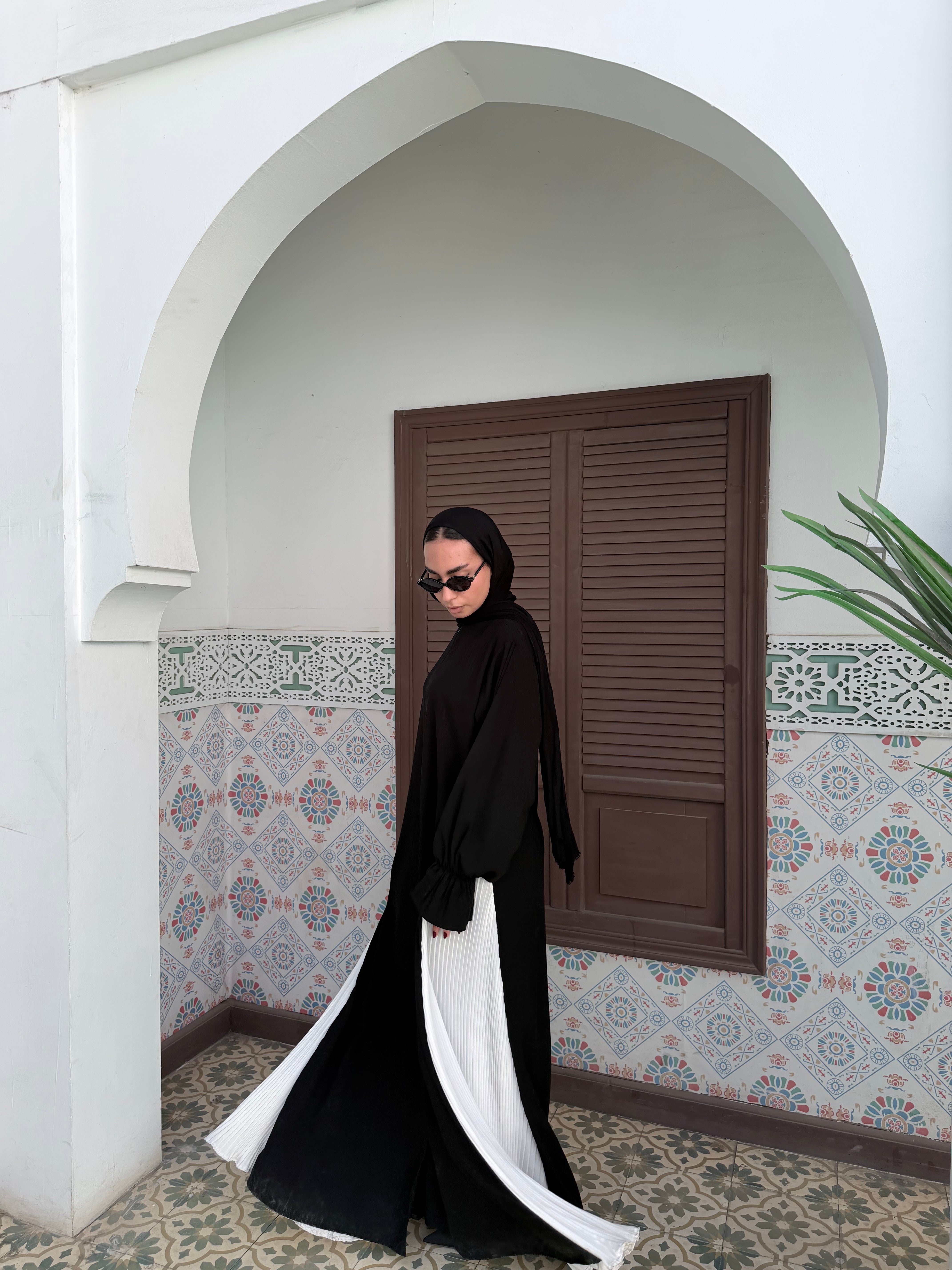 Noir Taraweh Abaya