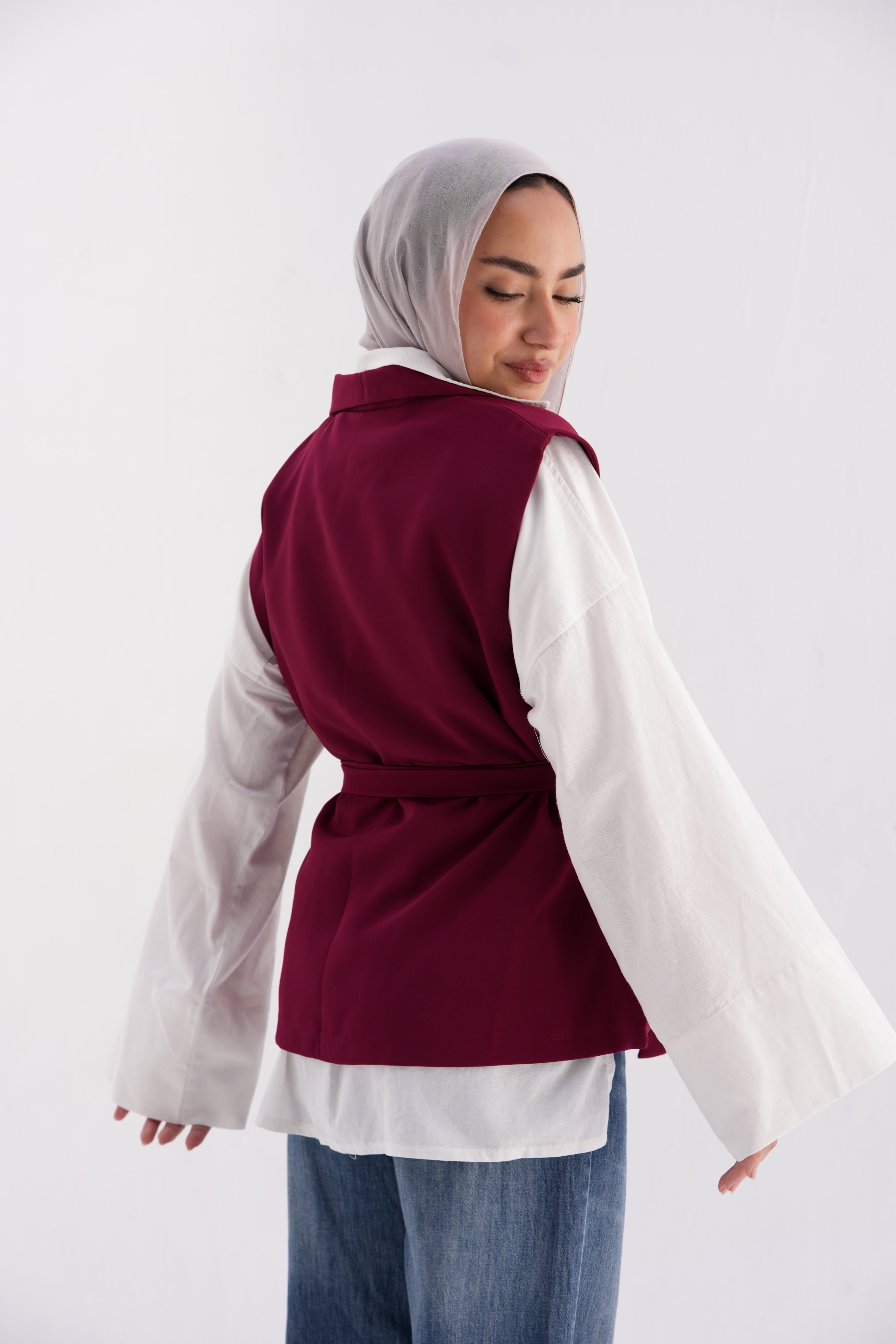 Sol sleeveless vest