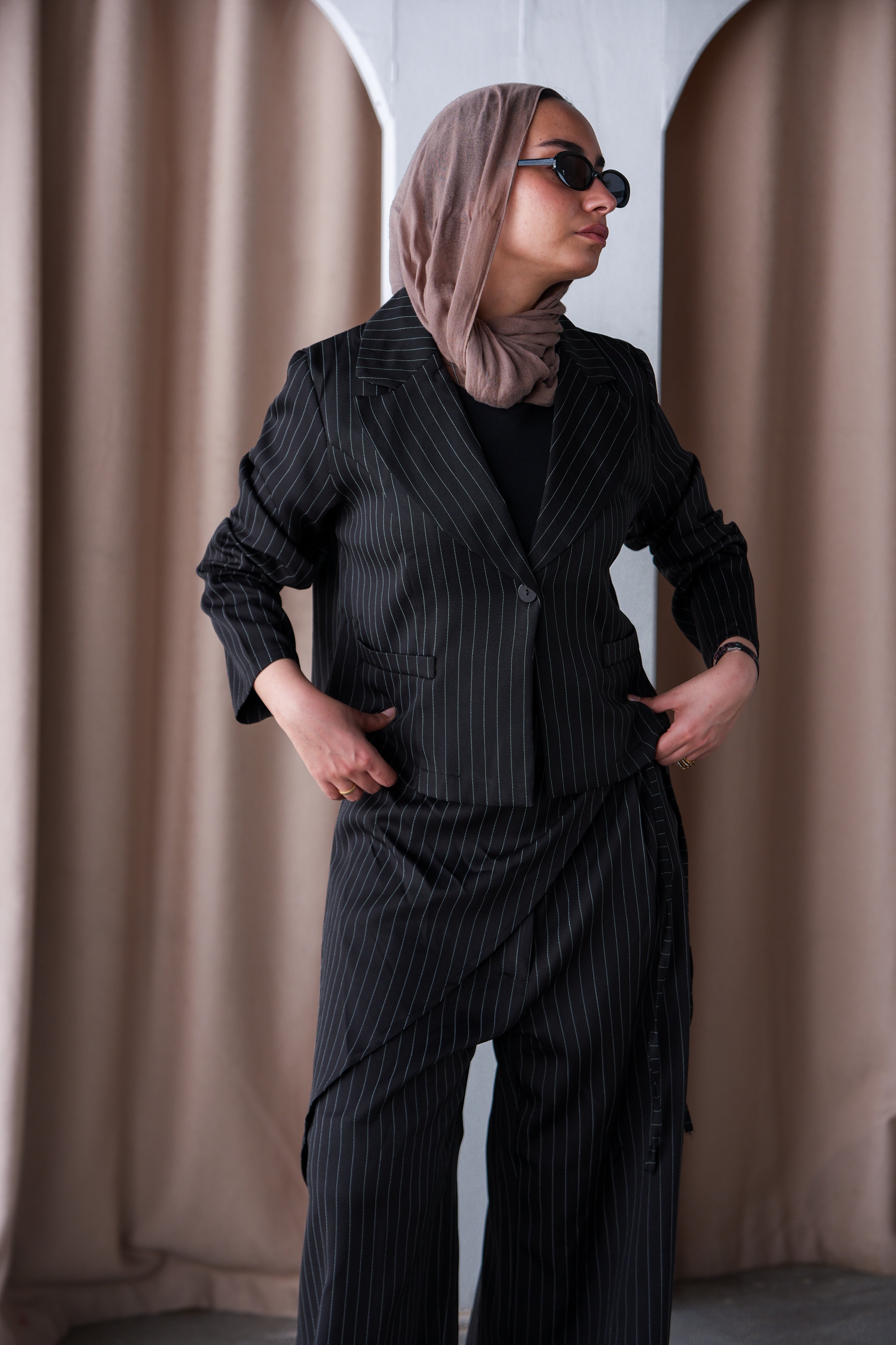 Striped cropped blazer in Black